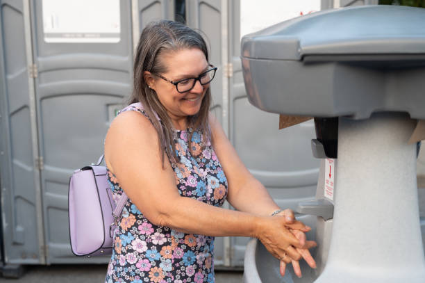 Best Porta potty rental for outdoor events  in Breckenridge, MI
